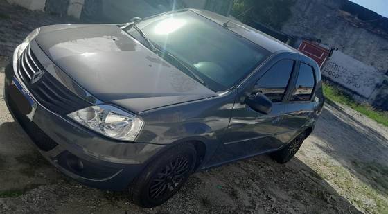 RENAULT LOGAN 1.0 EXPRESSION 16V FLEX 4P MANUAL RENAULT LOGAN 1.0 EXPRESSION 16V FLEX 4P MANUAL